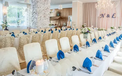Sala restauracyjna Orchis | Chrzciny Wesela Komunie Konsolacje Stypy